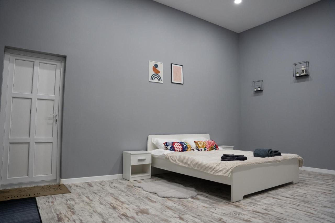 Soho Apartments Львів Екстер'єр фото